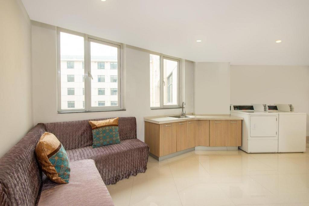 Holiday Inn Express Yangzhou City Center By Ihg Екстериор снимка